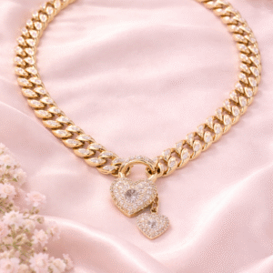 Collar eslabón cubano